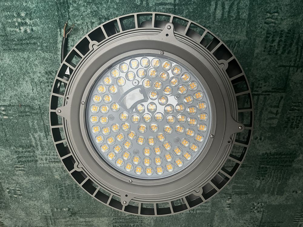 Lampy, halogeny LED