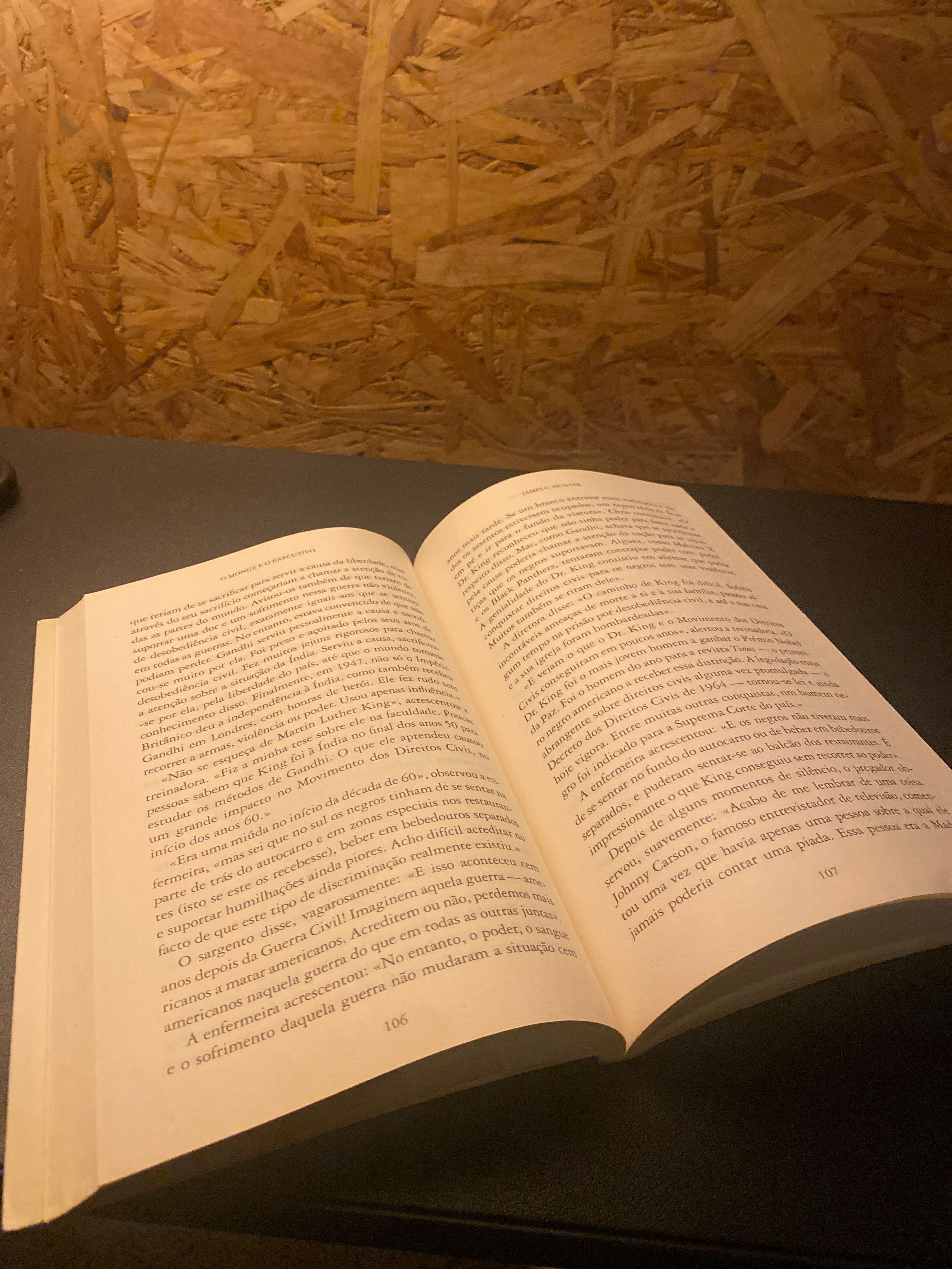 Livro O Monge e o Executivo