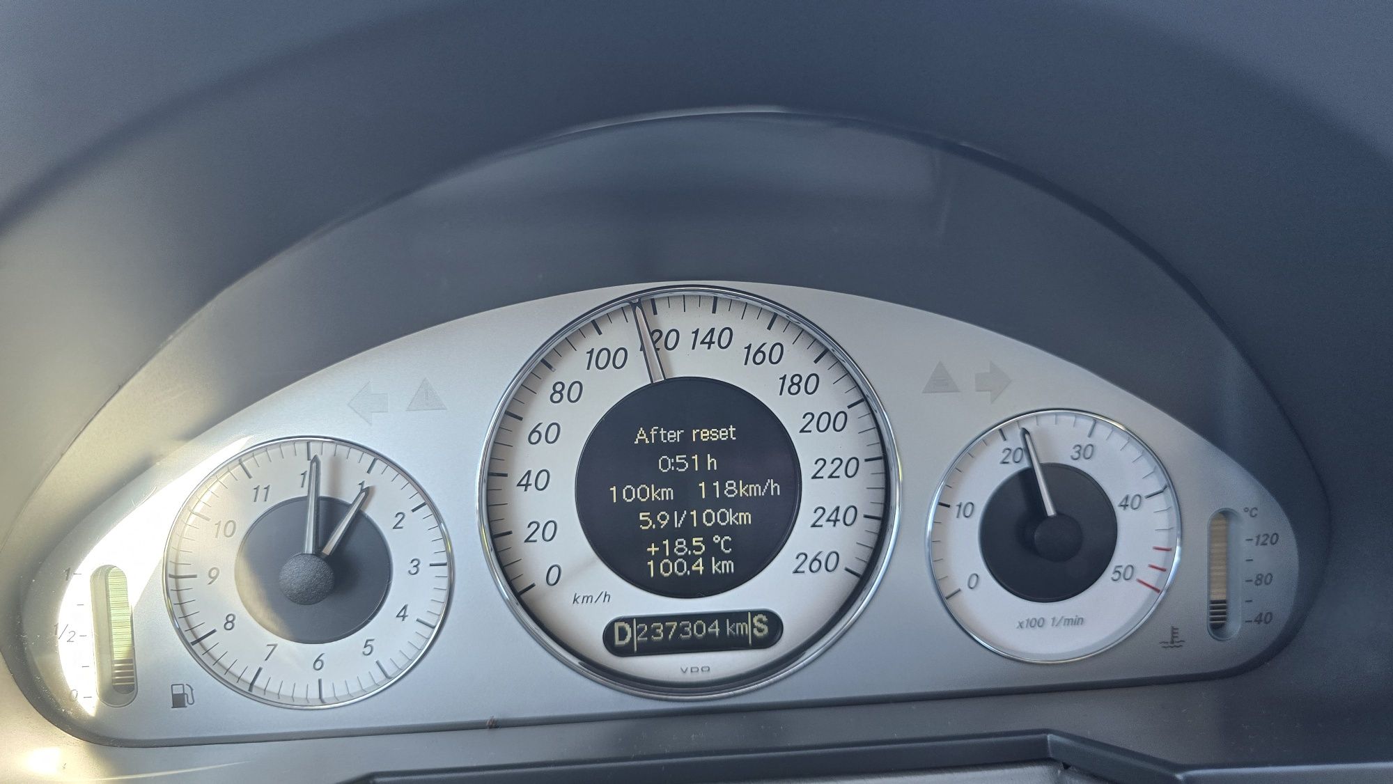 Mercedes E220CDI