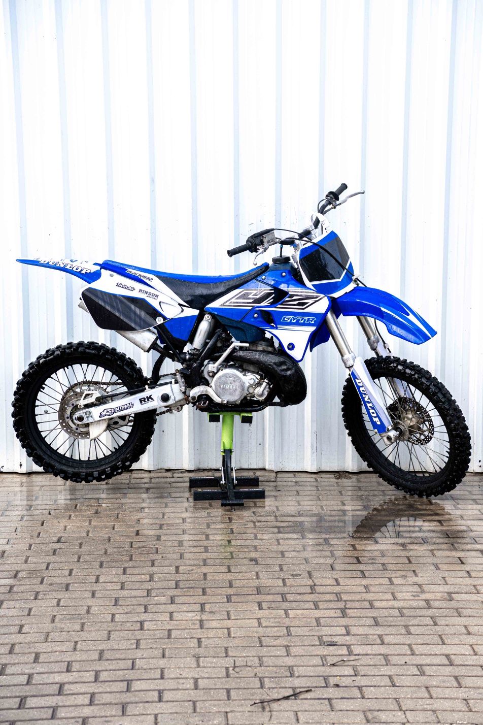 YANAHA YZ 250 ATÉ 41€/MÊS