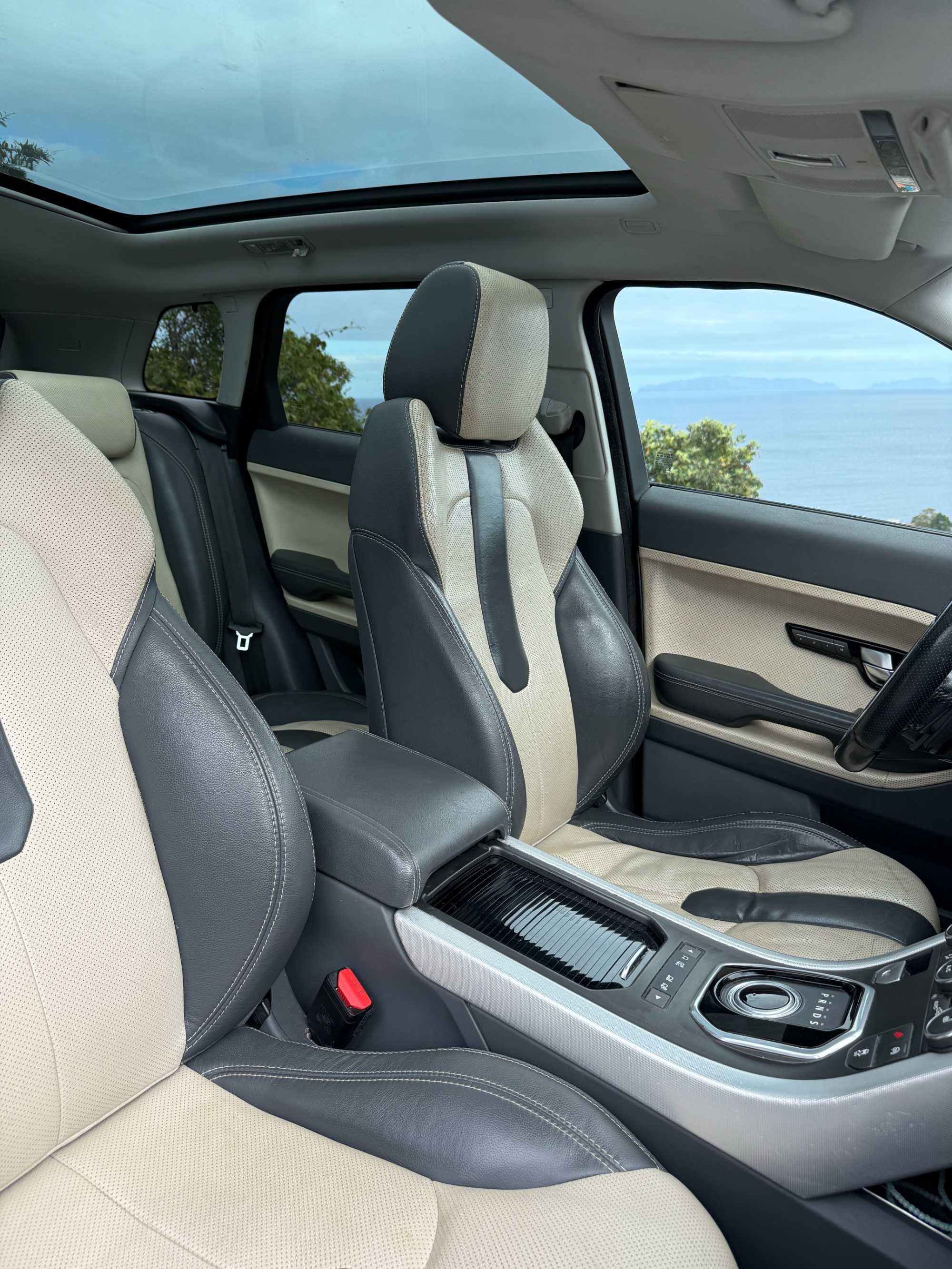 Land Rover R. Rover Evoque Prestige (Exc. Ed.) 2.2 4x4 Automático 2014