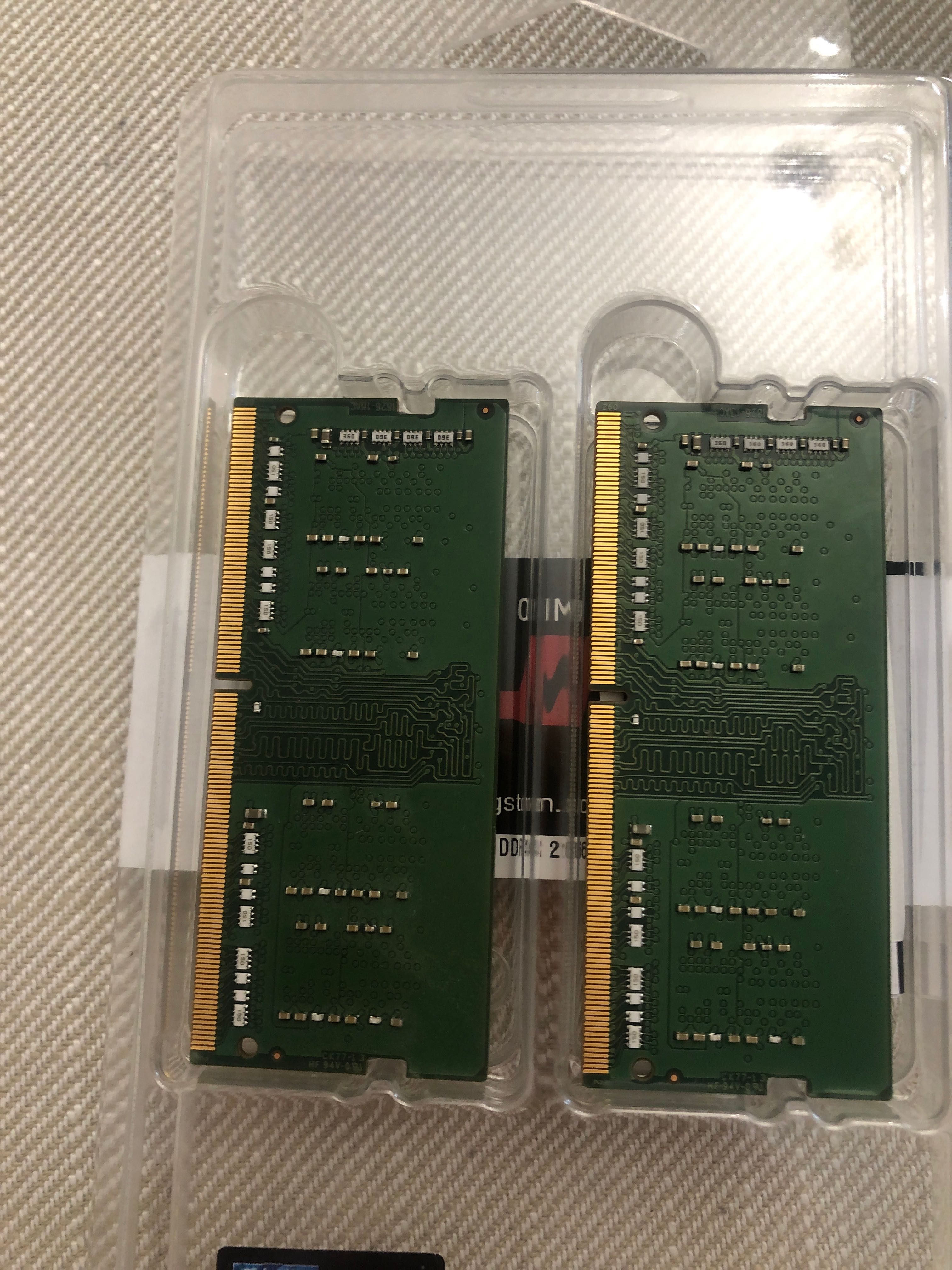 Памʼять оперативна  SK hynix 4 GB SO-DIMM DDR4 2666 MHz Б/У