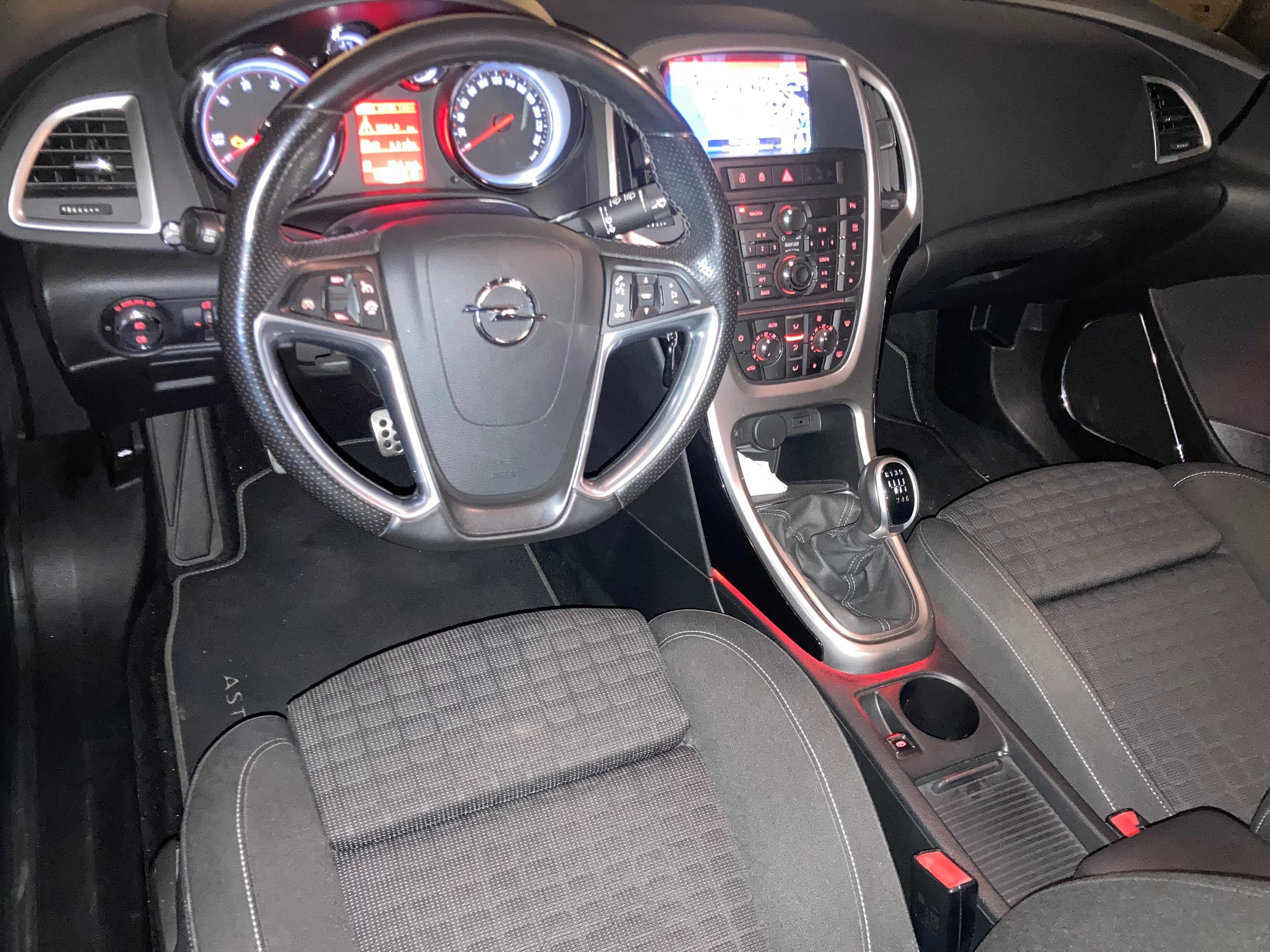Opel Astra GTC OPCLine, Nacional