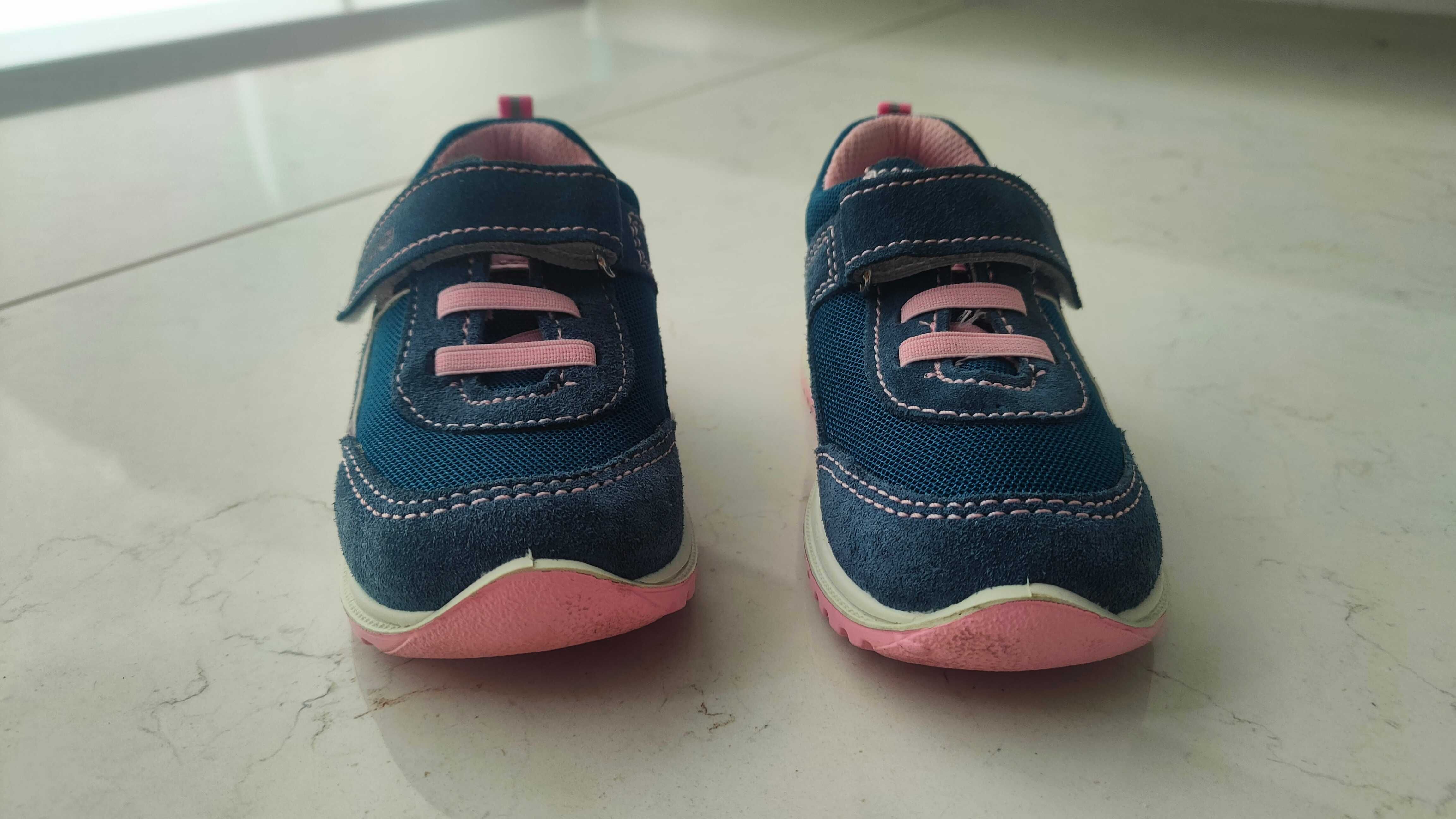 Buty dziecięce Primigi rozmiar 24