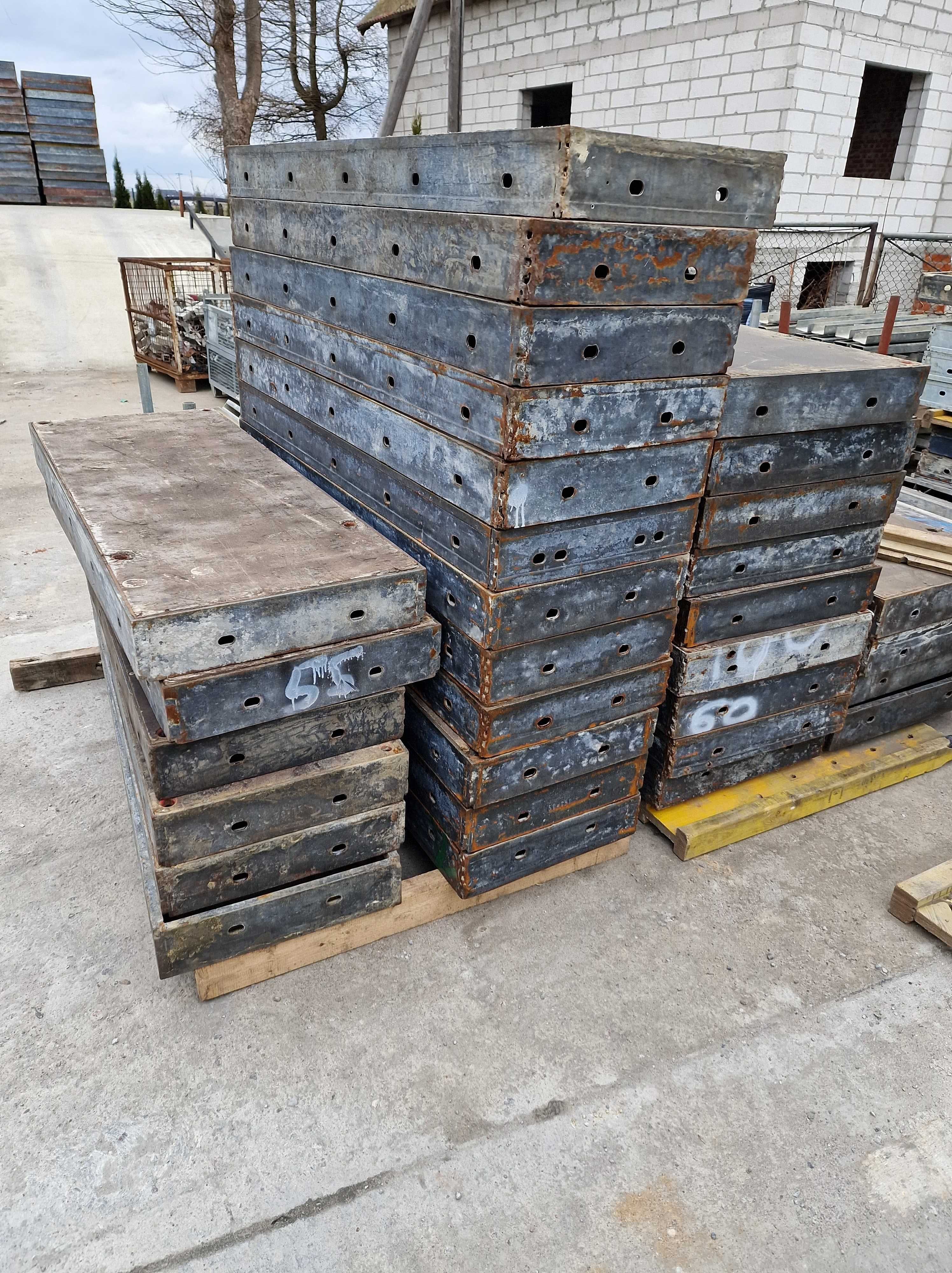 Szalunki ścienne Rasto Hunnebeck 400m2 deskowanie