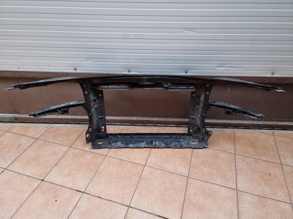 Frente de fibra / chapa Audi A3 8P original