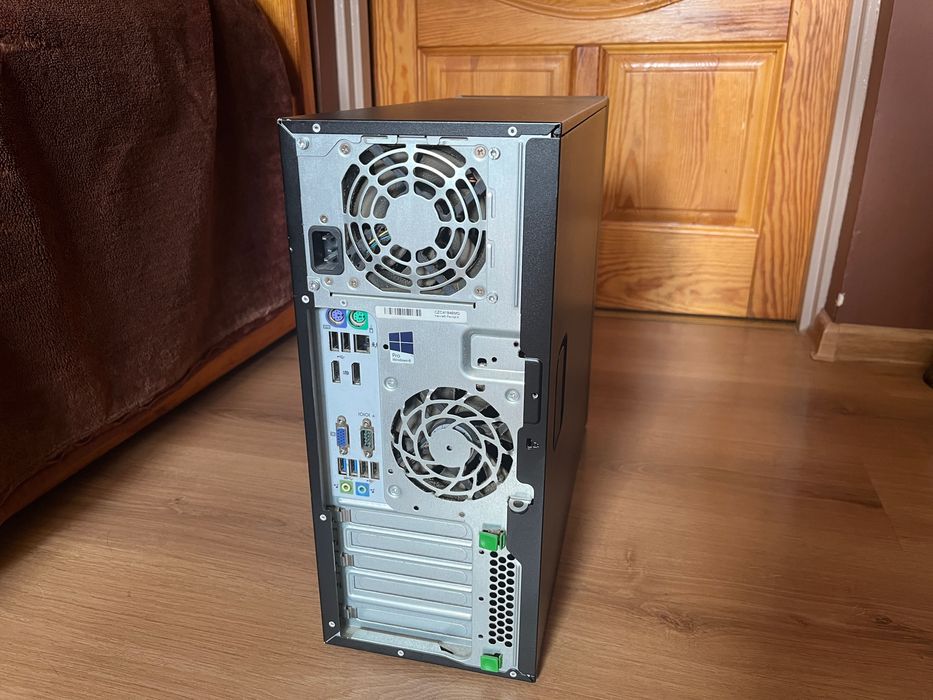 HP EliteDesk 800 G1 TWR i3 12/240 GB