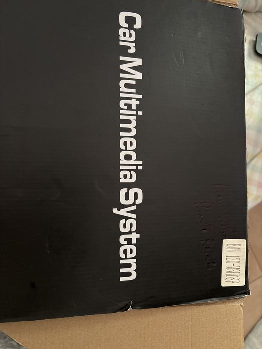 Radio c/ ecra para carro