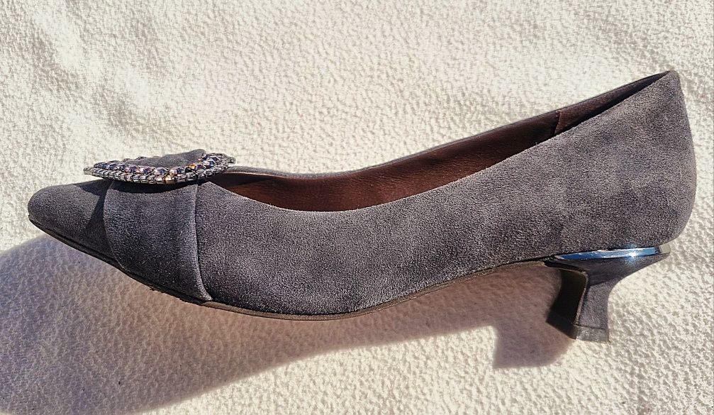Buty na obcasie rozm. 38