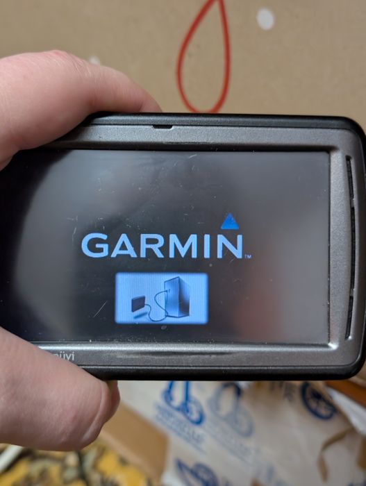 GPS навигатор Garmin Nuvi