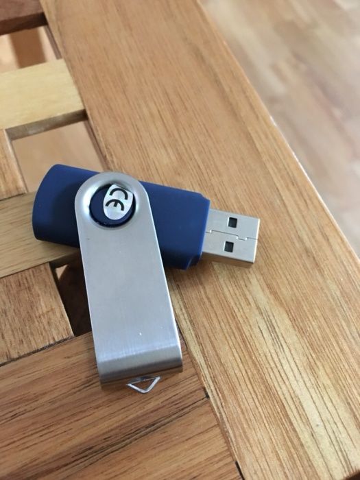 Kabel do drukarki plus przedłużka oraz gratis pendrive 8 GB