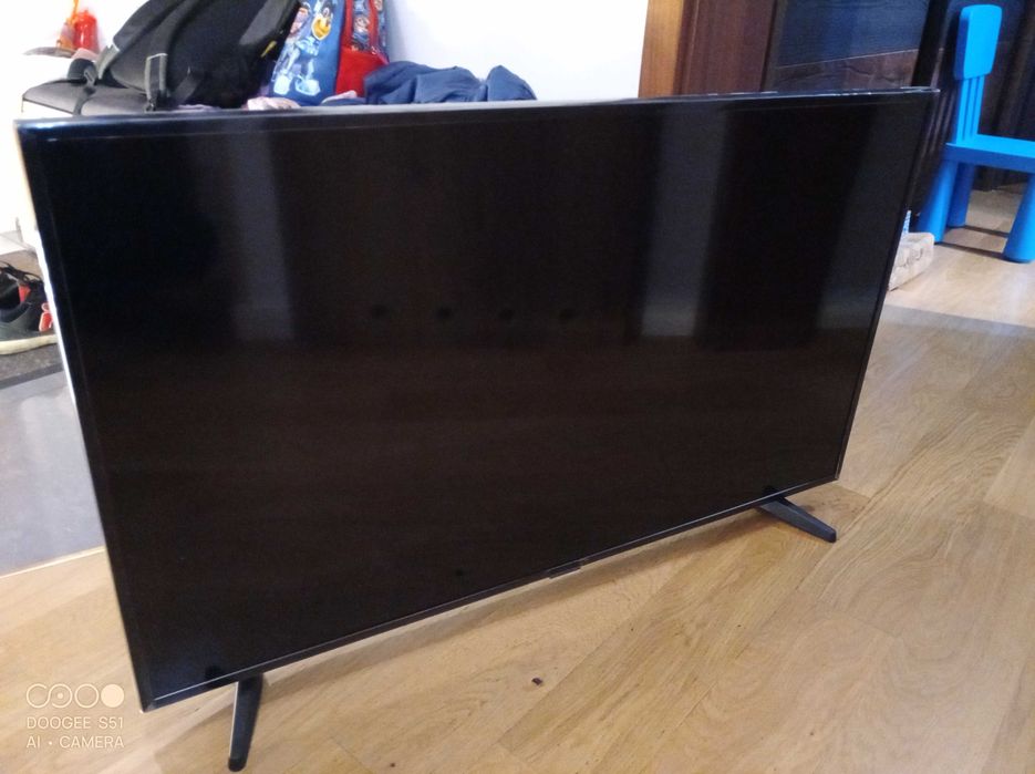 Telewizor Samsung 43" 4K LED - UE43RU7092U - uszkodzony