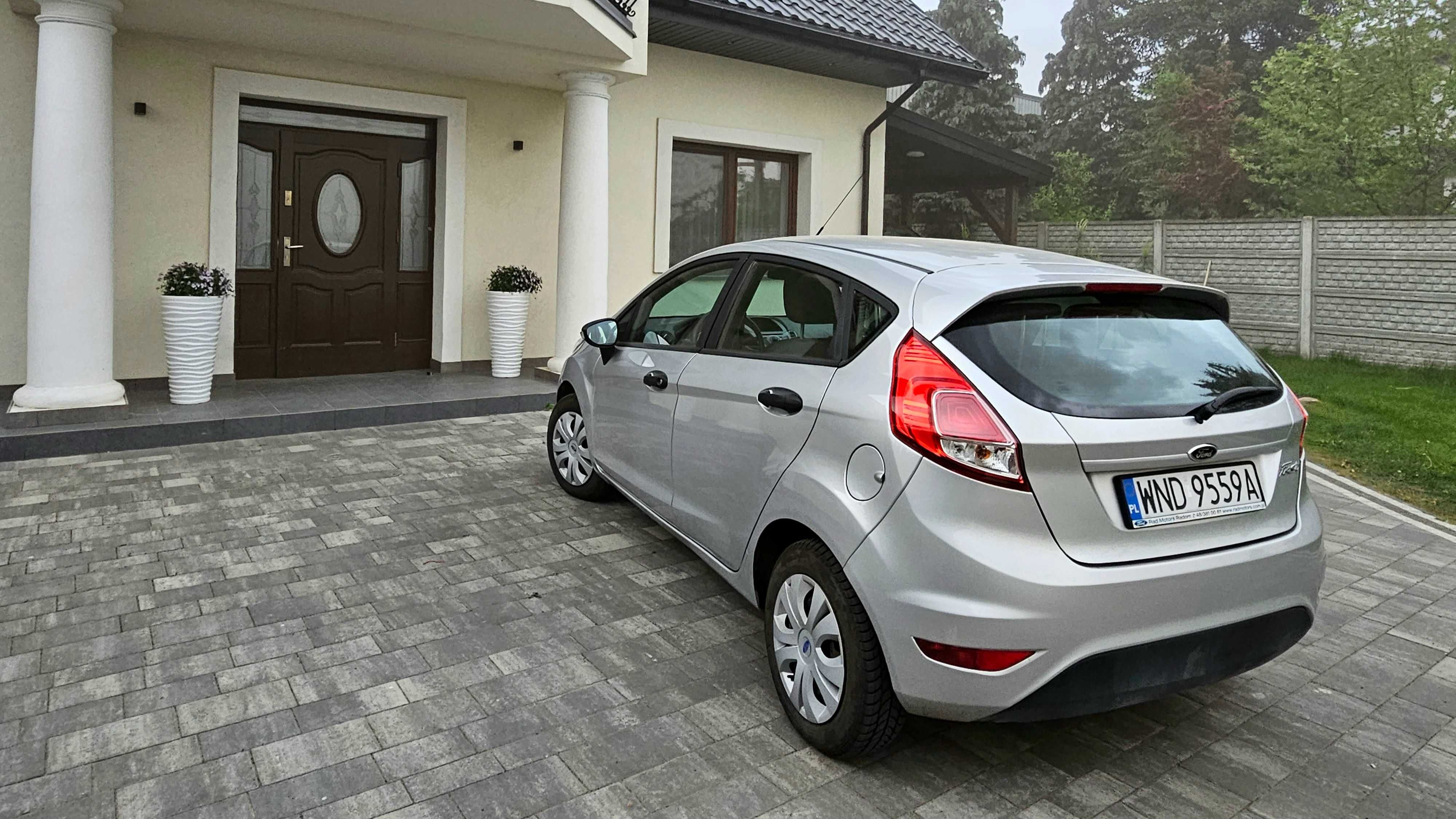 FORD FIESTA MK7 2014 rok benzyna