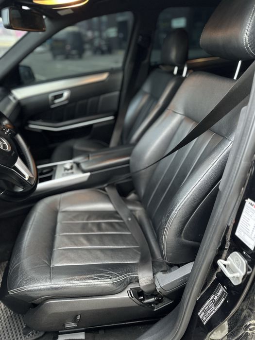 Mercedes Benz 212 рест 2.2 170 сил в гарному стані