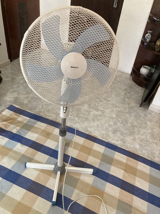 Ventoinha de pe selectline