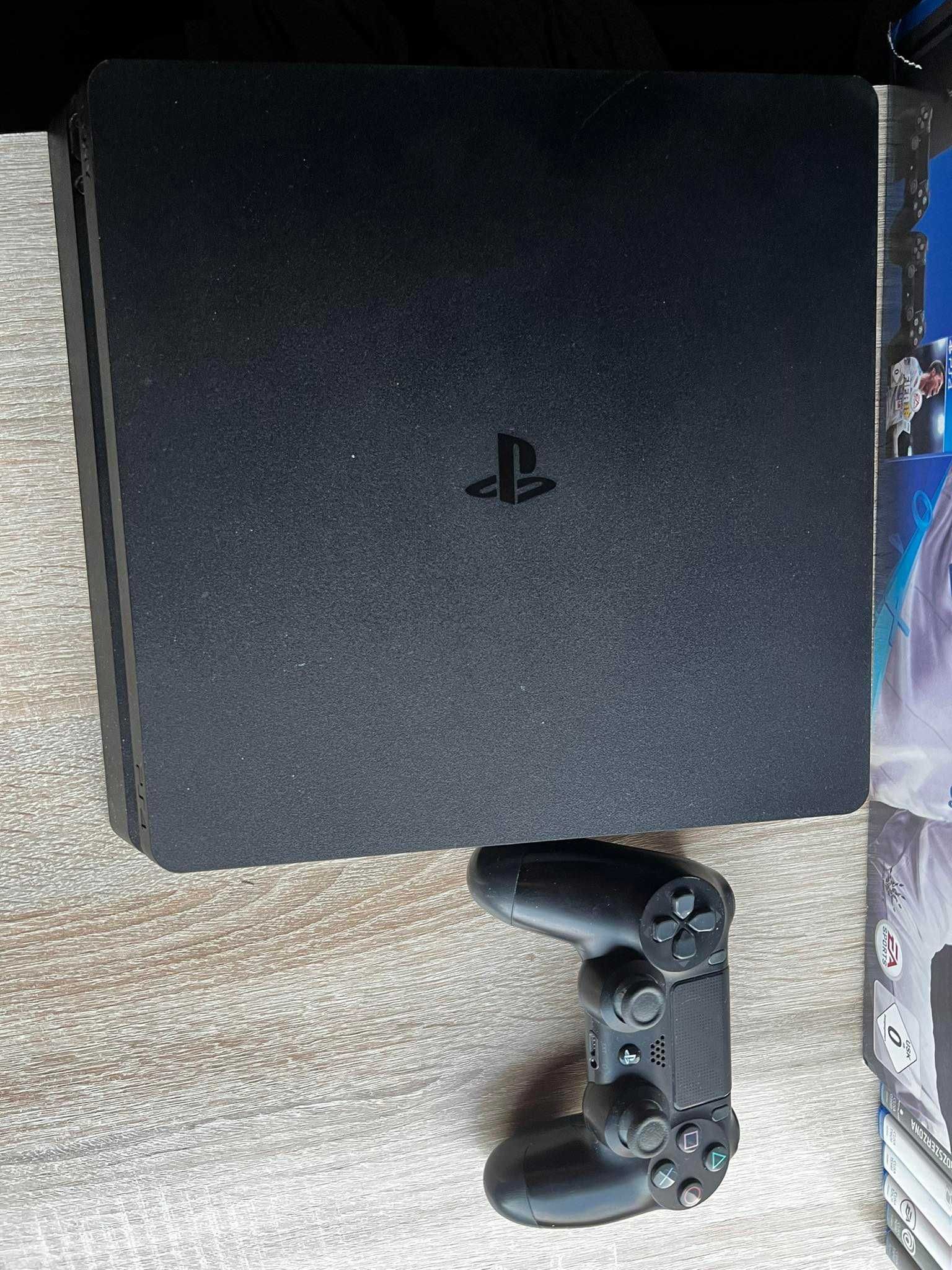 Konsola Sony PlayStation 4 PS4 Slim TB + Gry