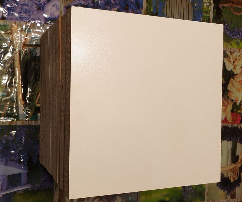 Подстулья для табуреток