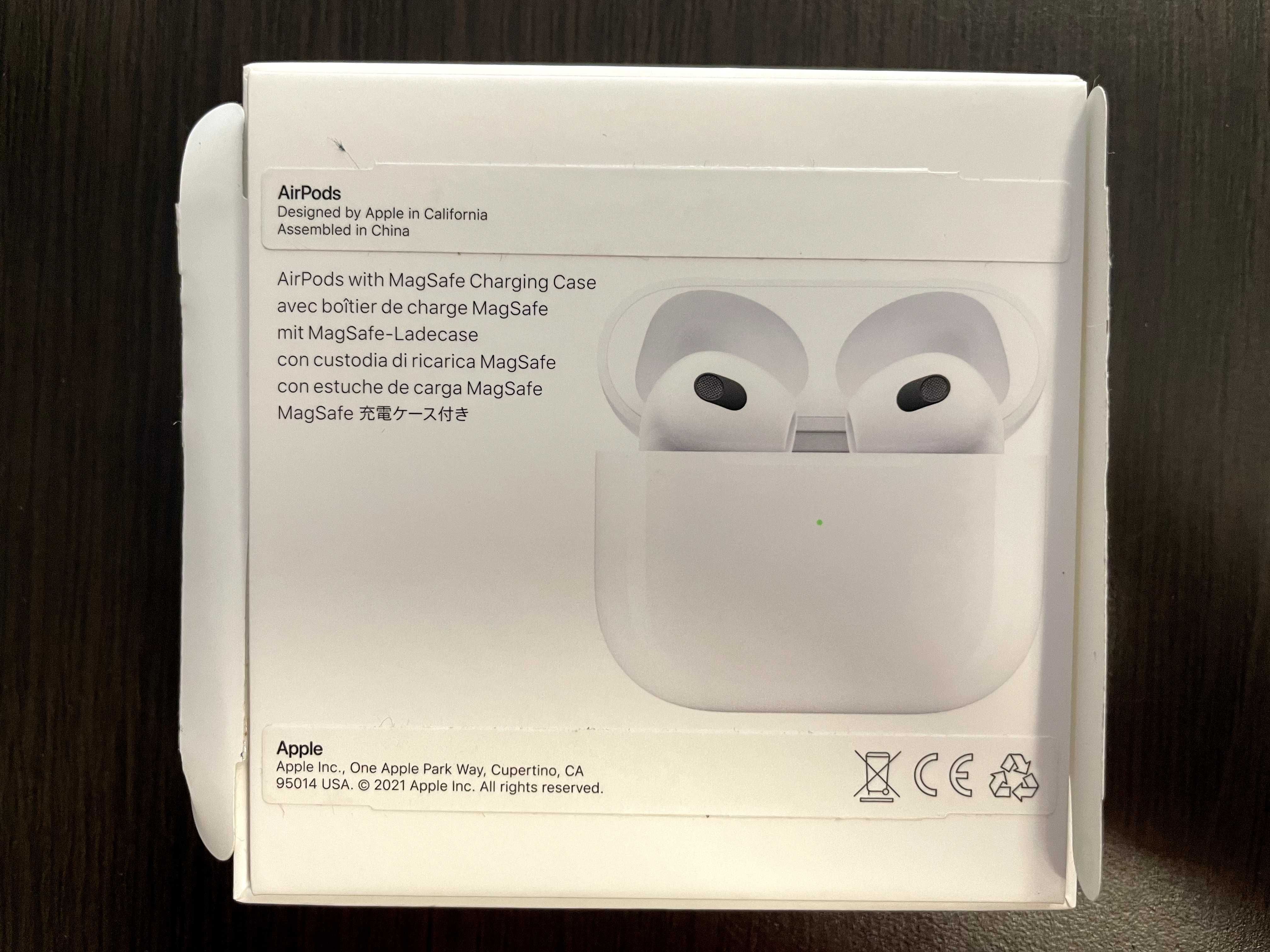Sprzedam tanio słuchawki bezprzewodowe AirPods 3 generacji firmy Apple