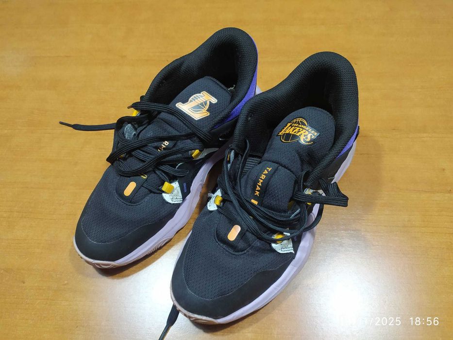 Sapatilhas NBA - Los Angeles Lakers/Preto