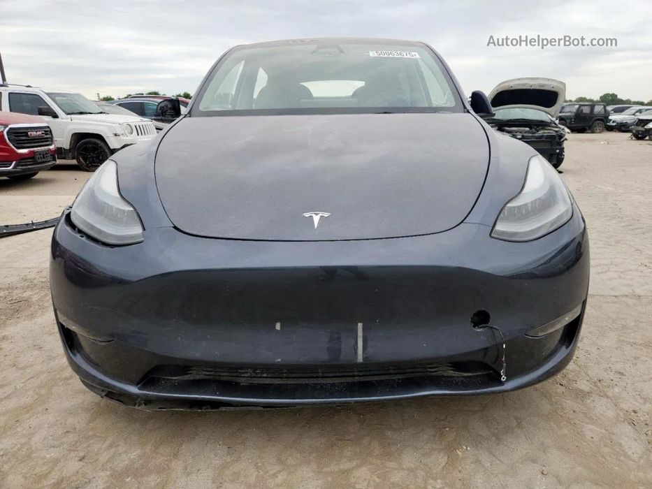 Tesla Y 2023 Dual Motor