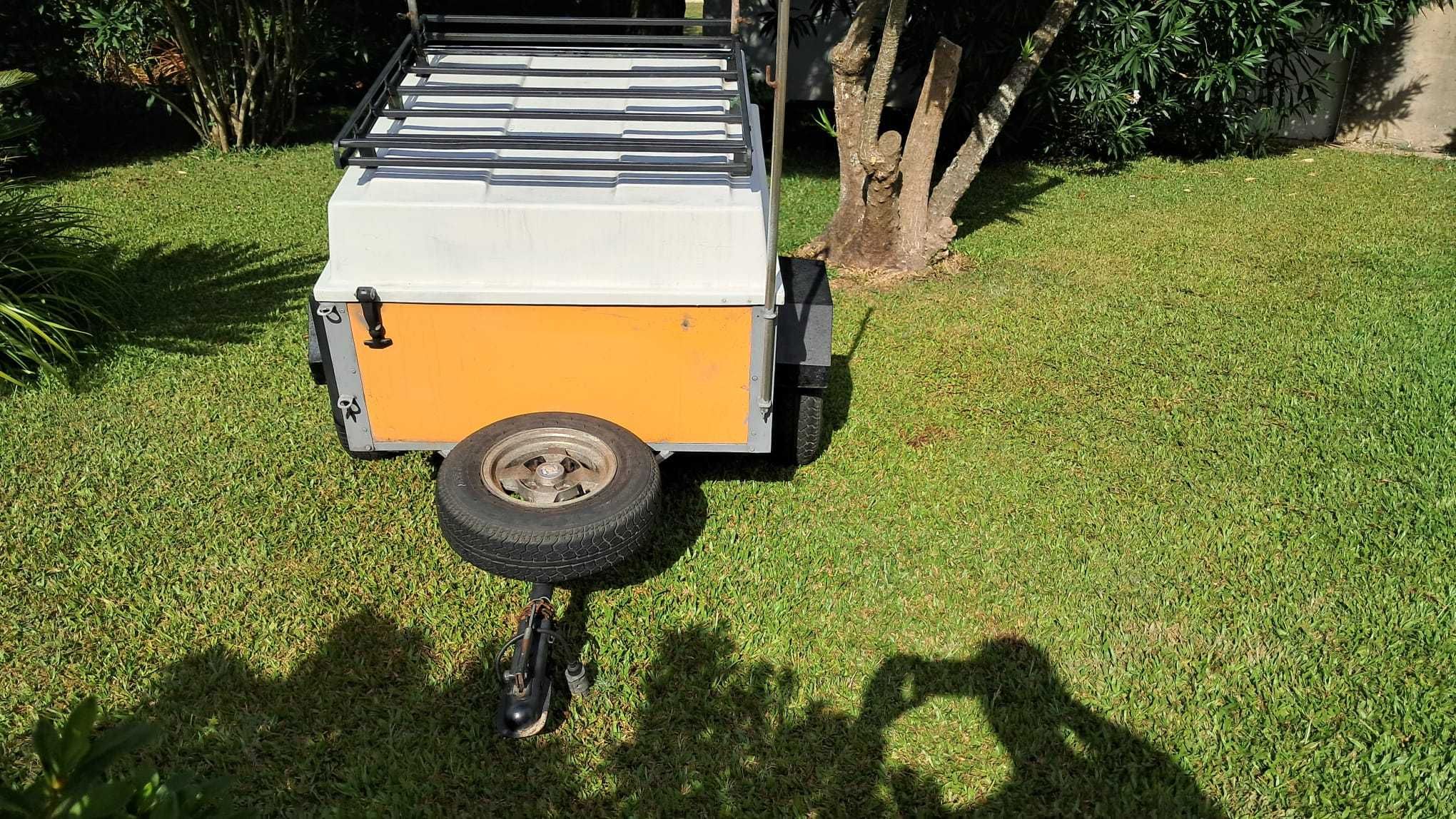 Atrelado para transporte de cães (caça)