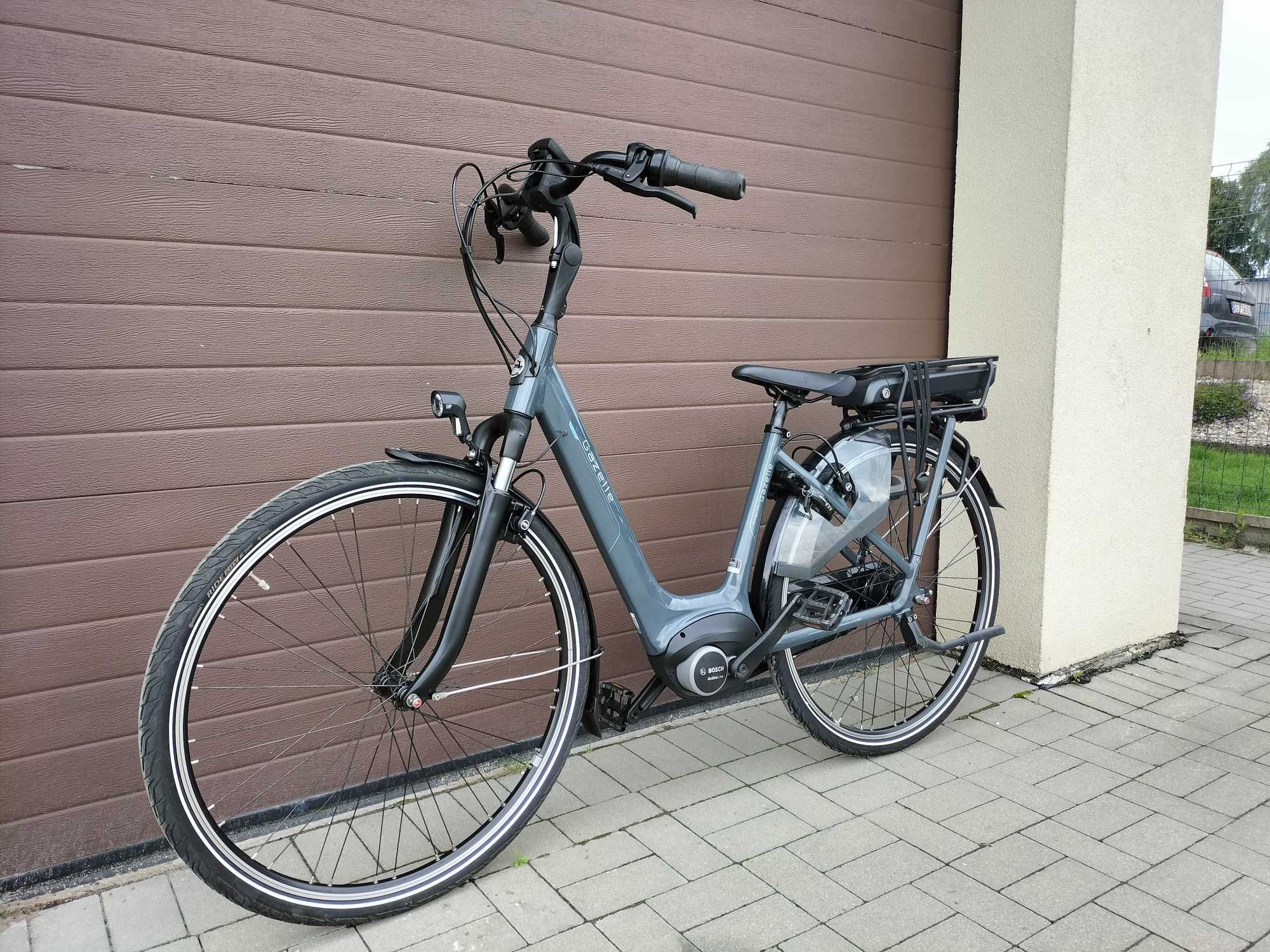 Rower elektryczny Gazelle Orange Bosch Rama 46 cm Nexus 7