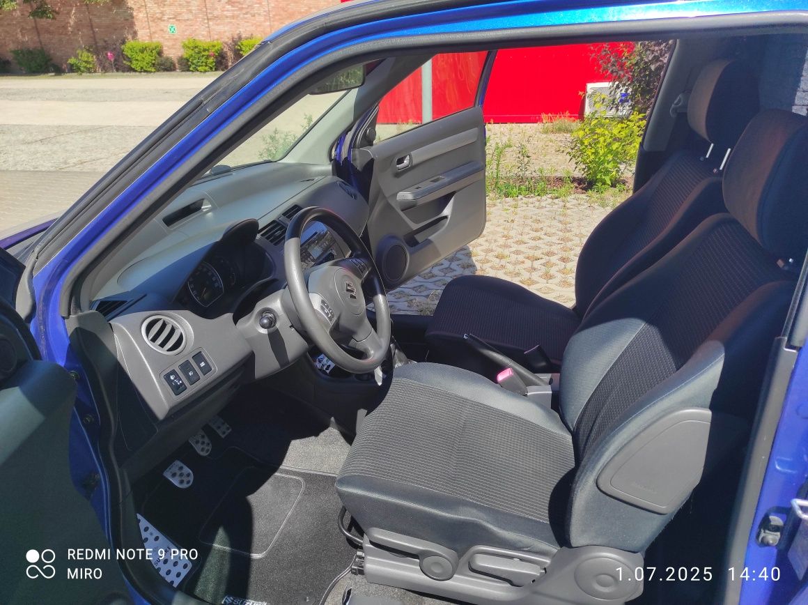 Suzuki Swift 1.5