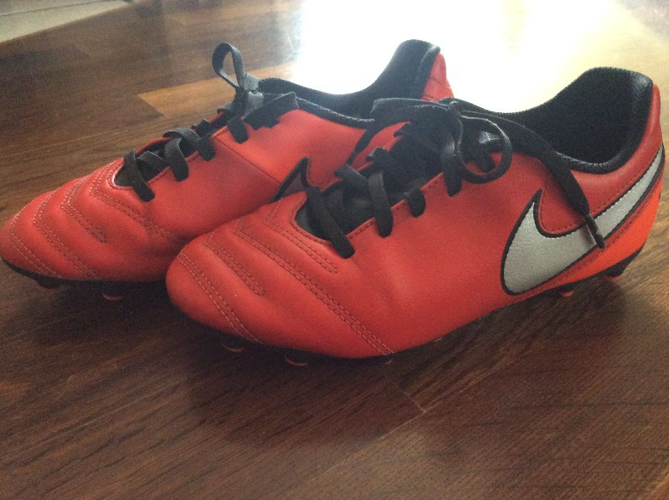 Buty Korki Nike Tiempo - rozm35,5 , wkładka 22,5cm