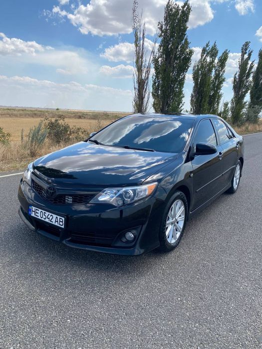 Продам Toyota Camry 50