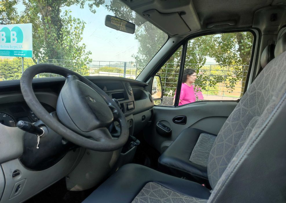 Renault Master Ligeiro de Mercadorias 7Lugares + Caixa carga 3,20m