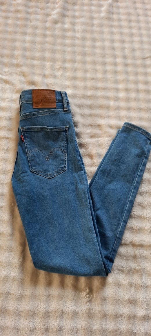 Spodnie jeansowe Levis Mile High Super Skinny W25 L38