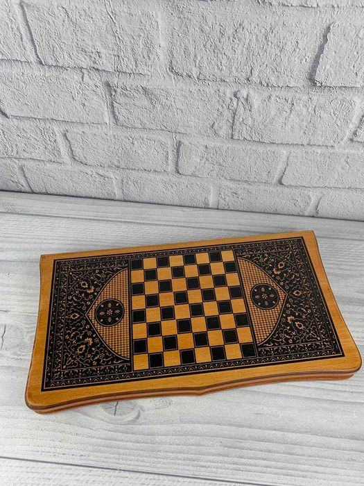 Нарди дерево з зображенням Башні, 45х45 см+шахмати 3в 1