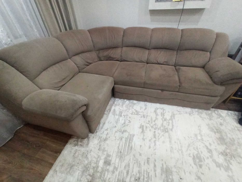 Продам диван БИС-М.