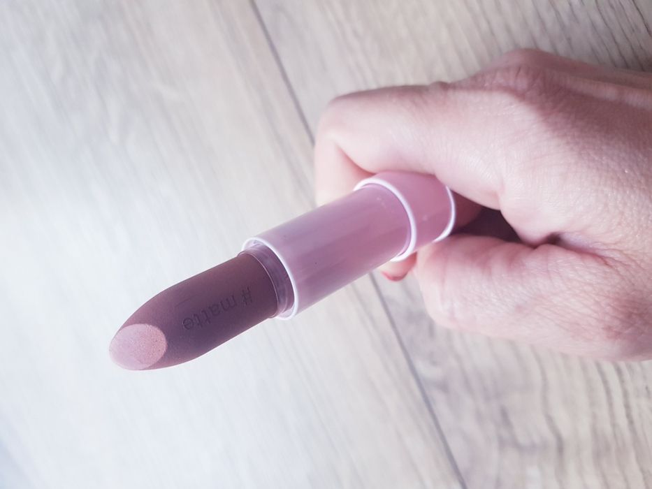 Nowa Sephora Lipstories Pomadka Matowa - odcień 01 Brunch date