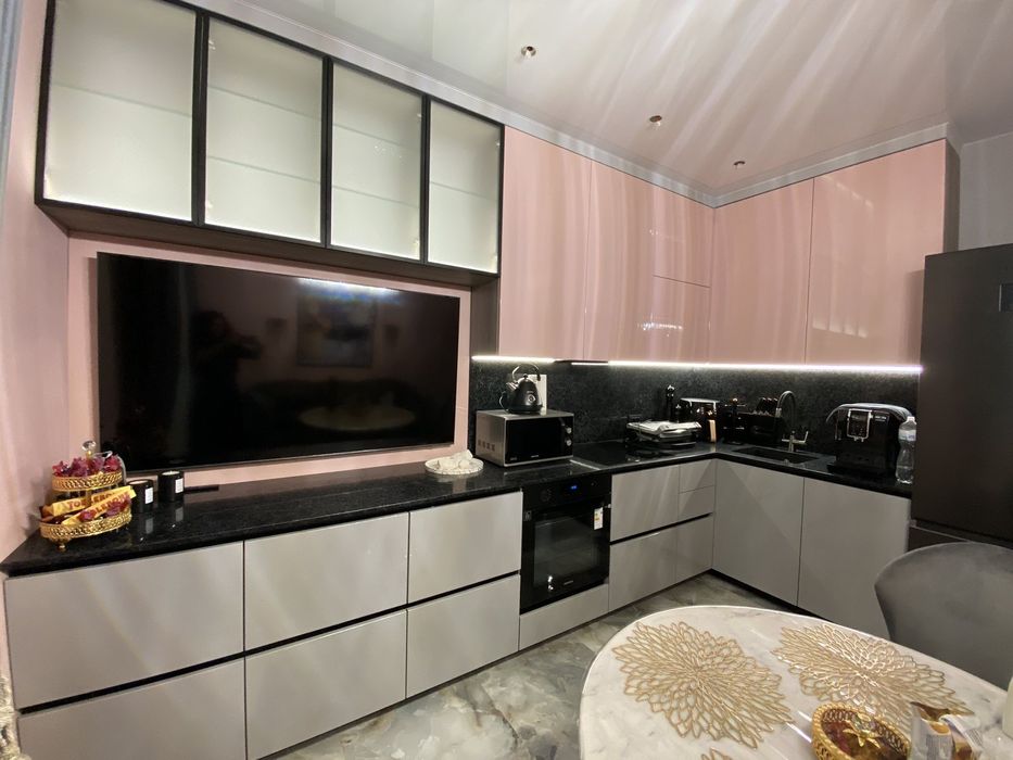 Кухня на замовлення. Виготовлення КУХНІ в Одесі. Корпусні меблі