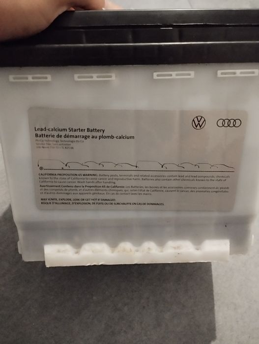 Volkswagen ID4 Audi Skoda vag акумулятор 49Ah 320A 12V батарея