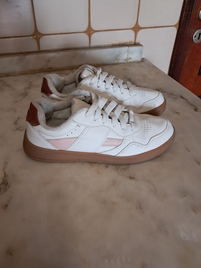 Tenis senhora branco