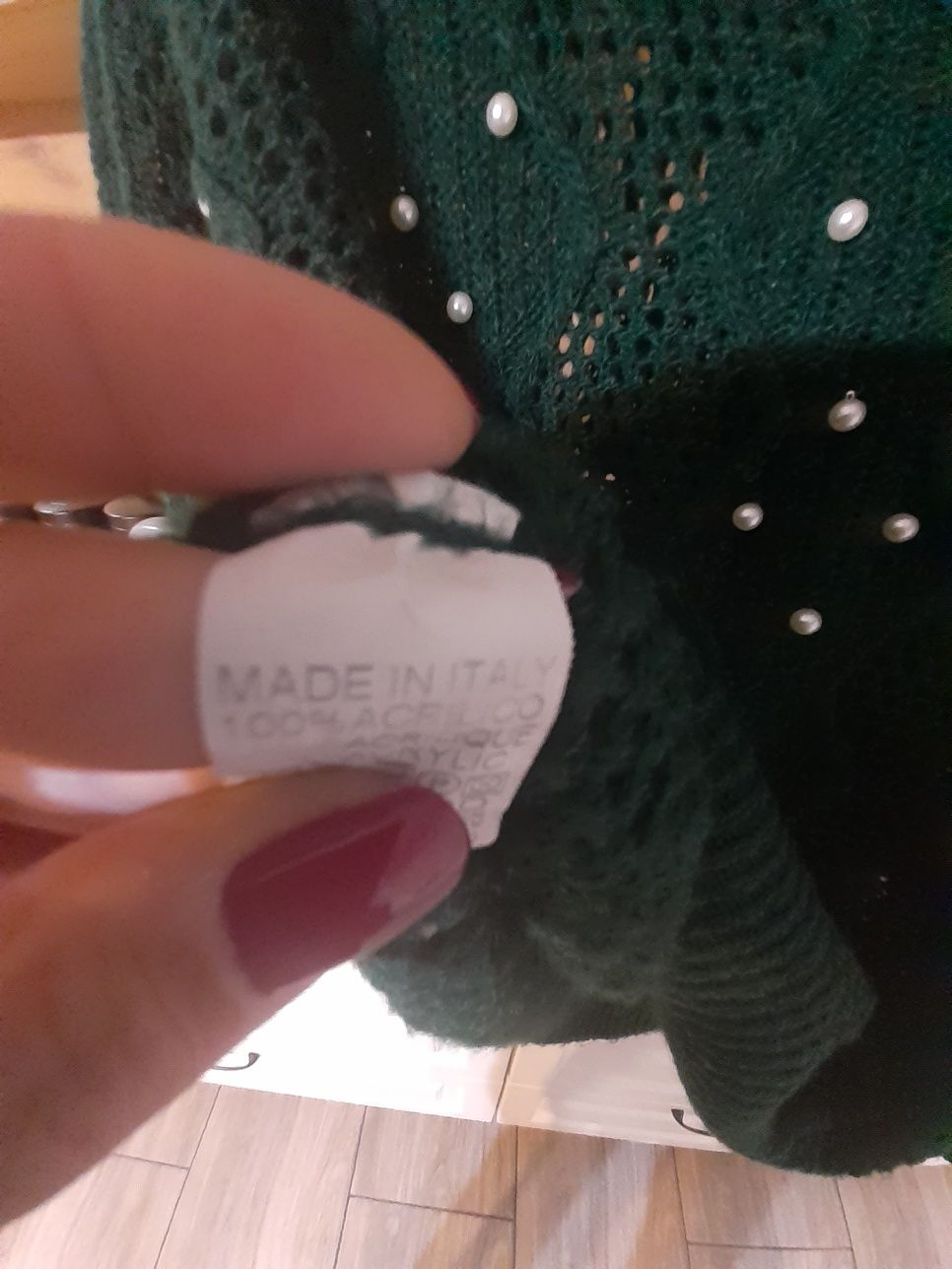 Śliczny jak nowy sweterek S, M, L,  Zielona butelka   perłami, Made in