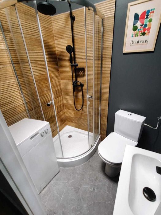 NOWA kawalerka (20 m2) 400 m od Piotrkowskiej. Przy pl. Niepodległości