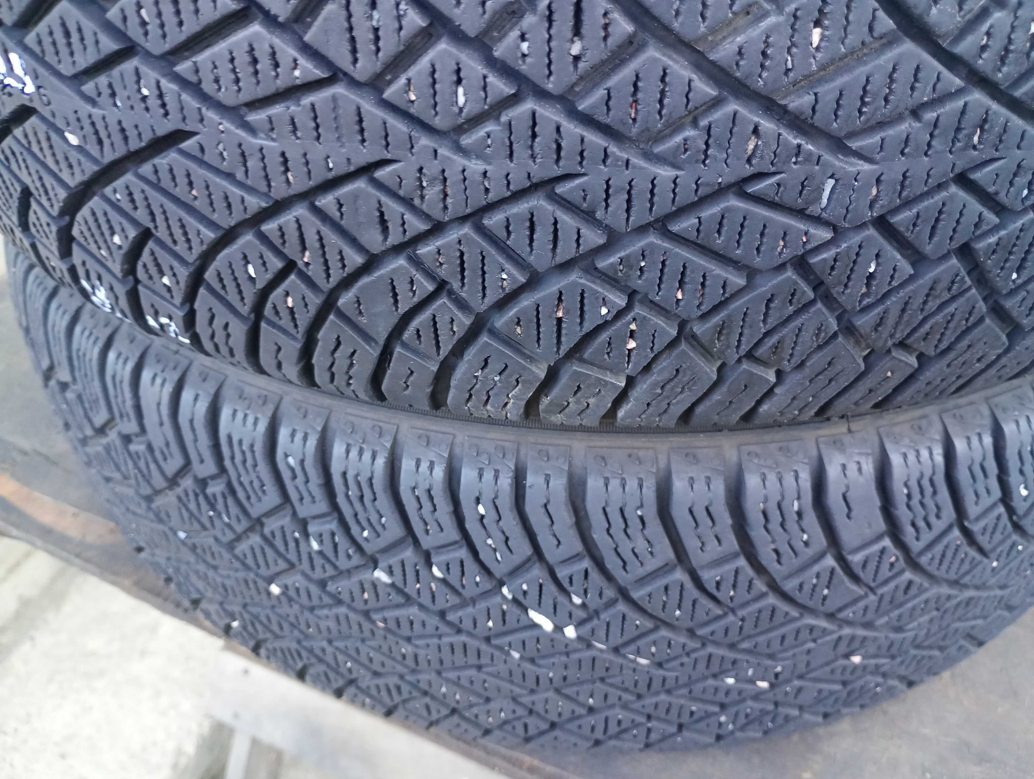 195/65 r15 2шт Nokian 23р. зима шини резина 195 65 15 (w02*2)