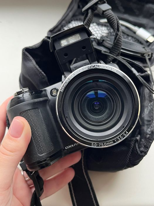 Продам фотоапарат Nikon