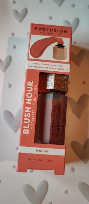 Matowy róż w płynie Profusion Cosmetics