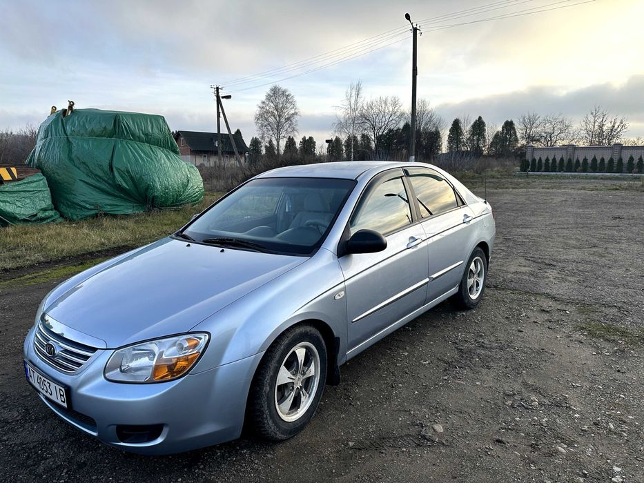 Автомобіль Kia Cerato