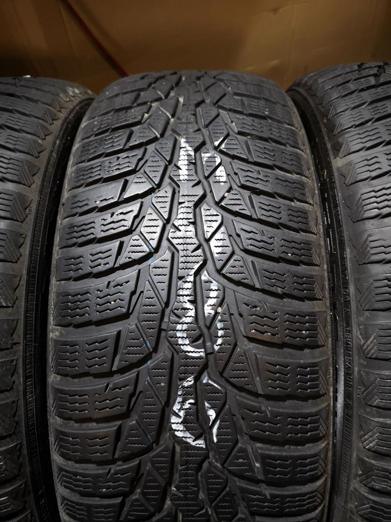 Opony zimowe 195/55/16 Nokian 4szt 2020r