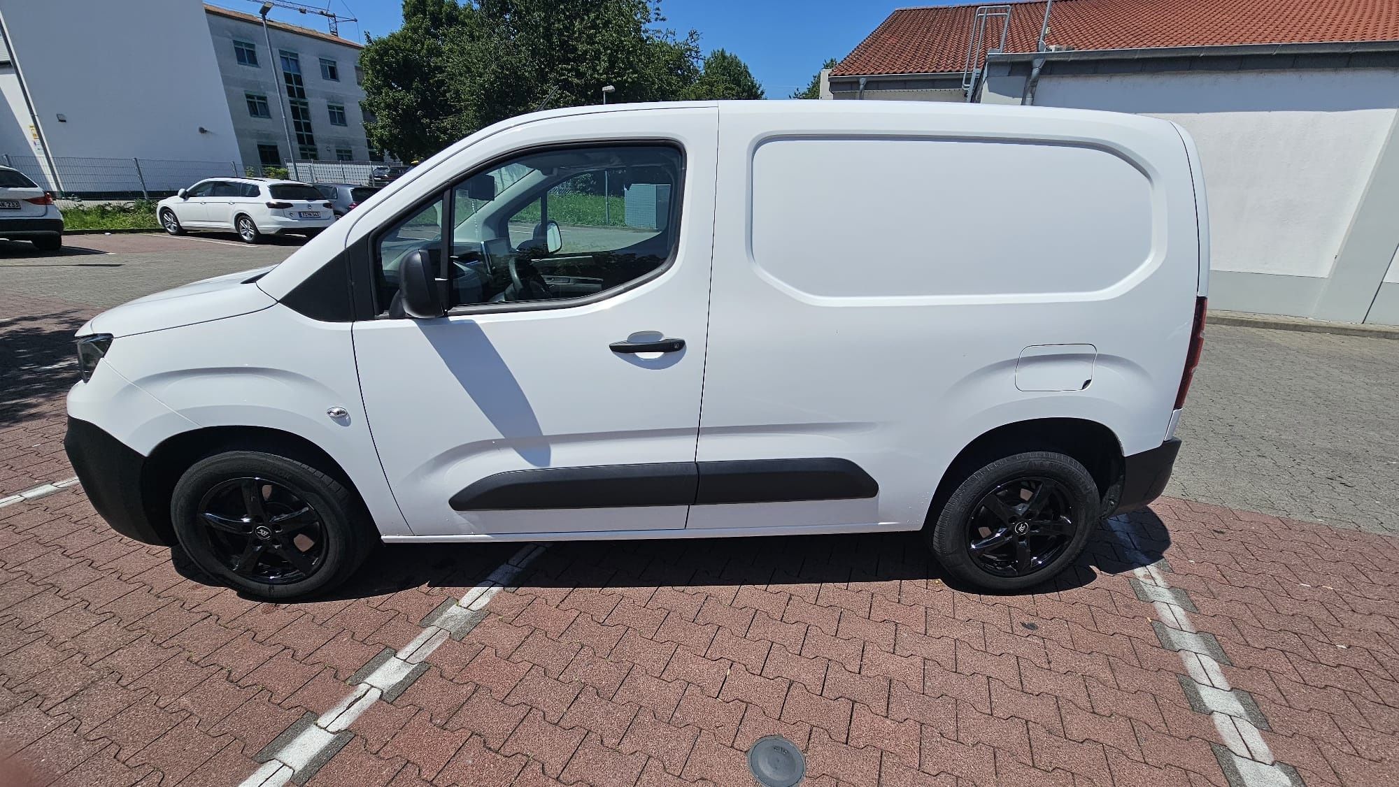 Peugeot Partner BlueHDI 130 1.5 Kasten L1 Premium 90 000 km. 02,2021