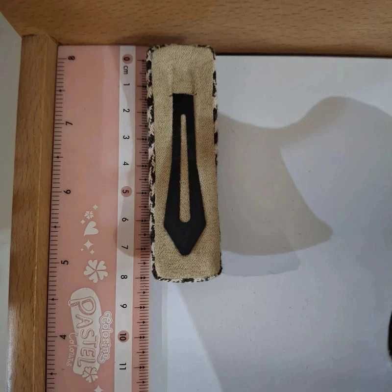 2 beżowo brązowe materiałowe spinki Nowe