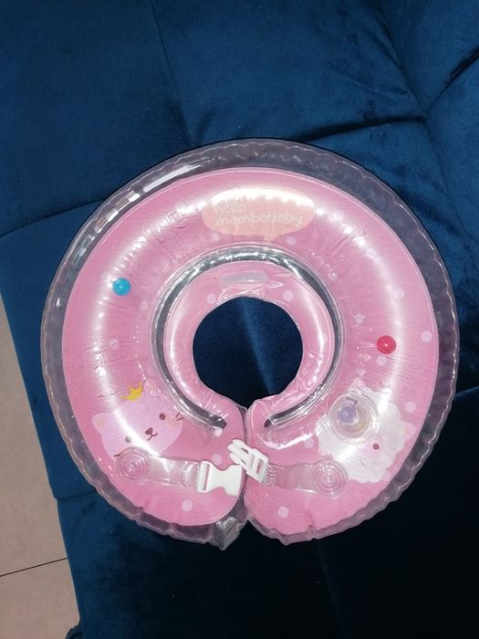 Kolo do pływania na szyję