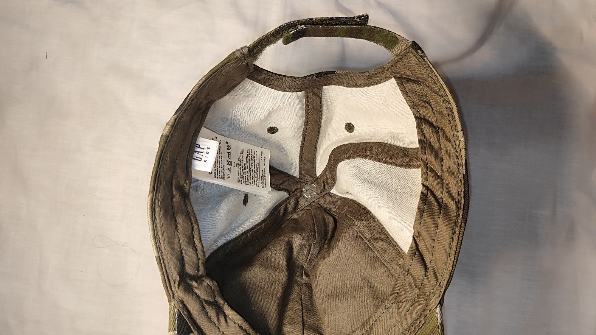 Продам оригінальну кепку gap
