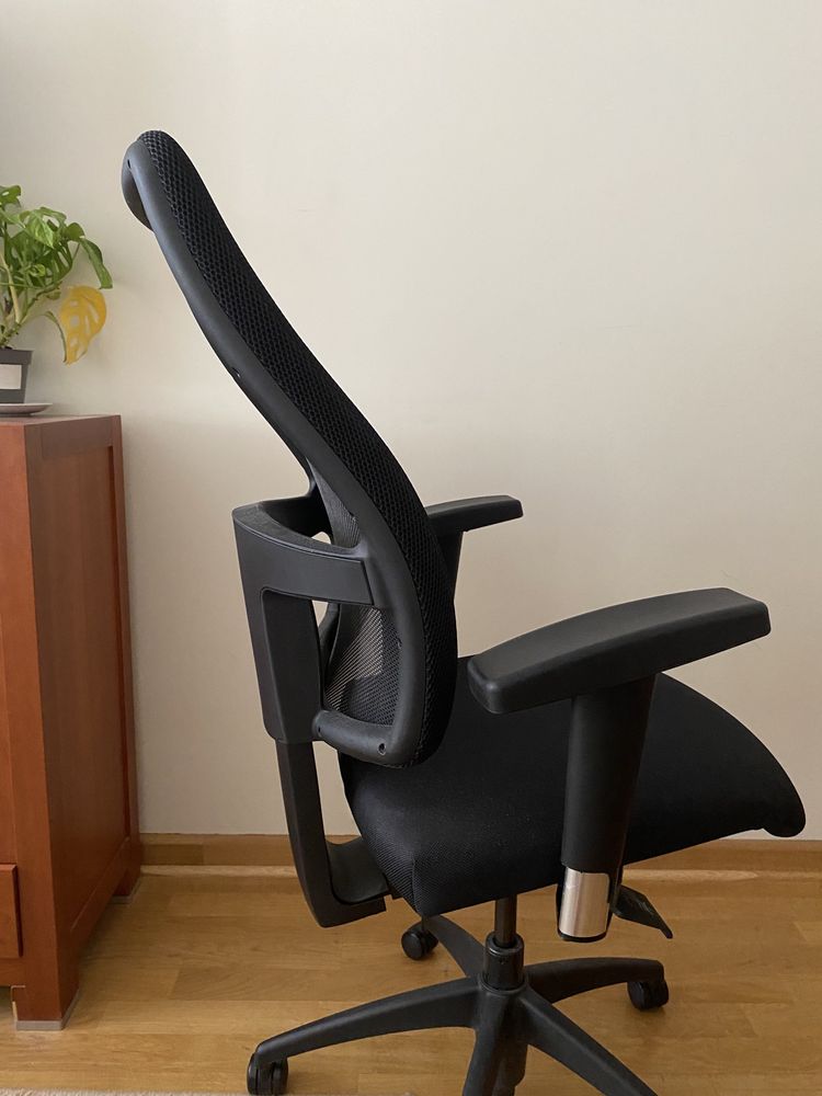 JAK NOWY fotel biurowy MARKOWY krzesło na kółkach biurowe
