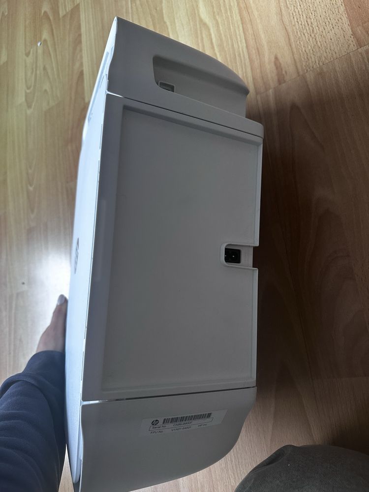 Drukarka hp DeskJet 2620 skaner ksero biała kabel okablowanie